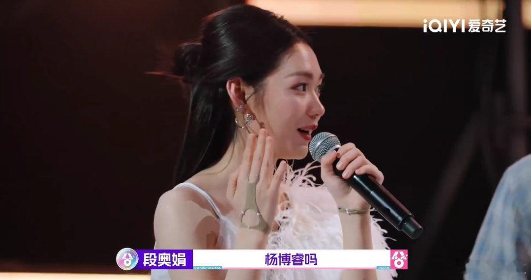 TopBarry小时候的照片都是高清的 声部联谊会，Top Barry用“高清”