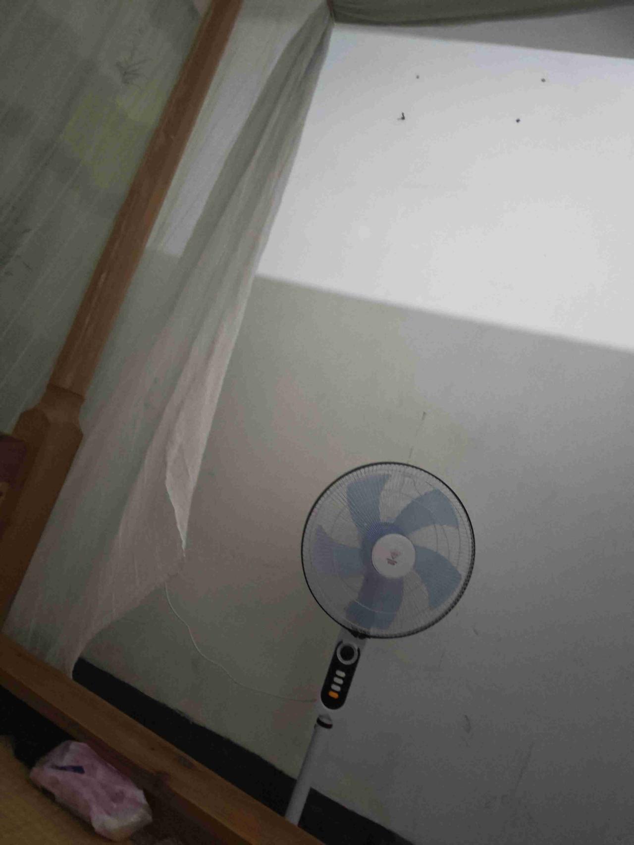 我的今日状态：😁轻松愉快
我这里的天气：☀️晴天