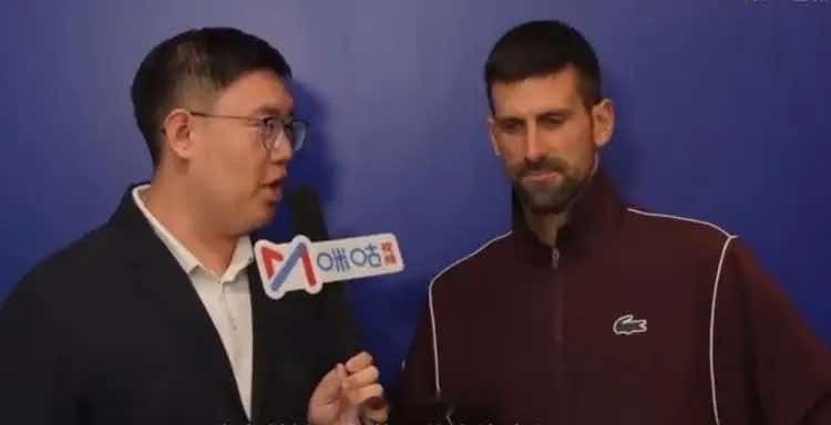 德约科维奇说第二盘体能还是有些吃力 诺瓦克，恭喜你，在中国网球公开赛闯过首轮关，