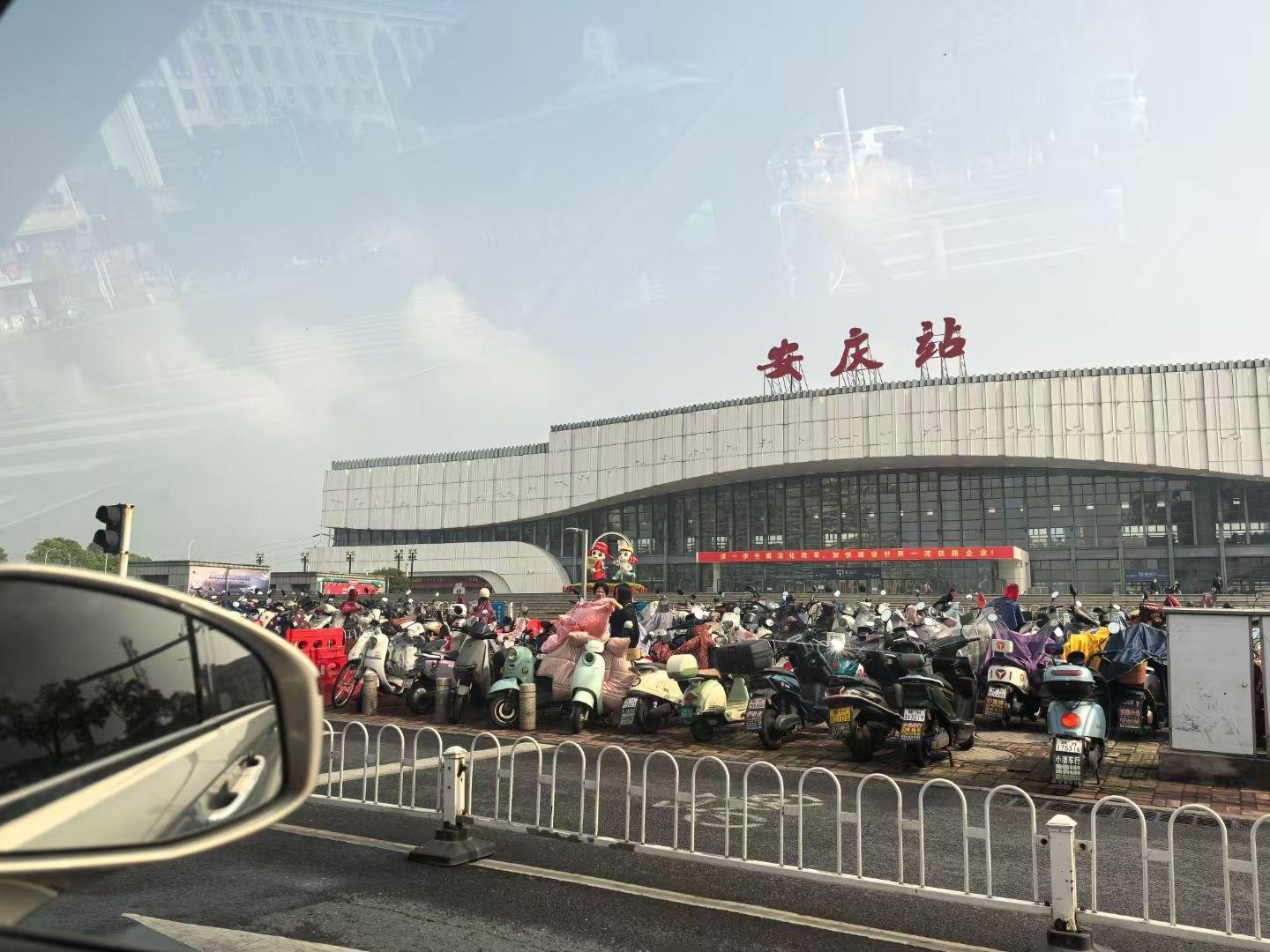 一场相遇，一生铭记，不负遇见！集训圆满结束，不是季节的限定，是来日方长！愿时光不