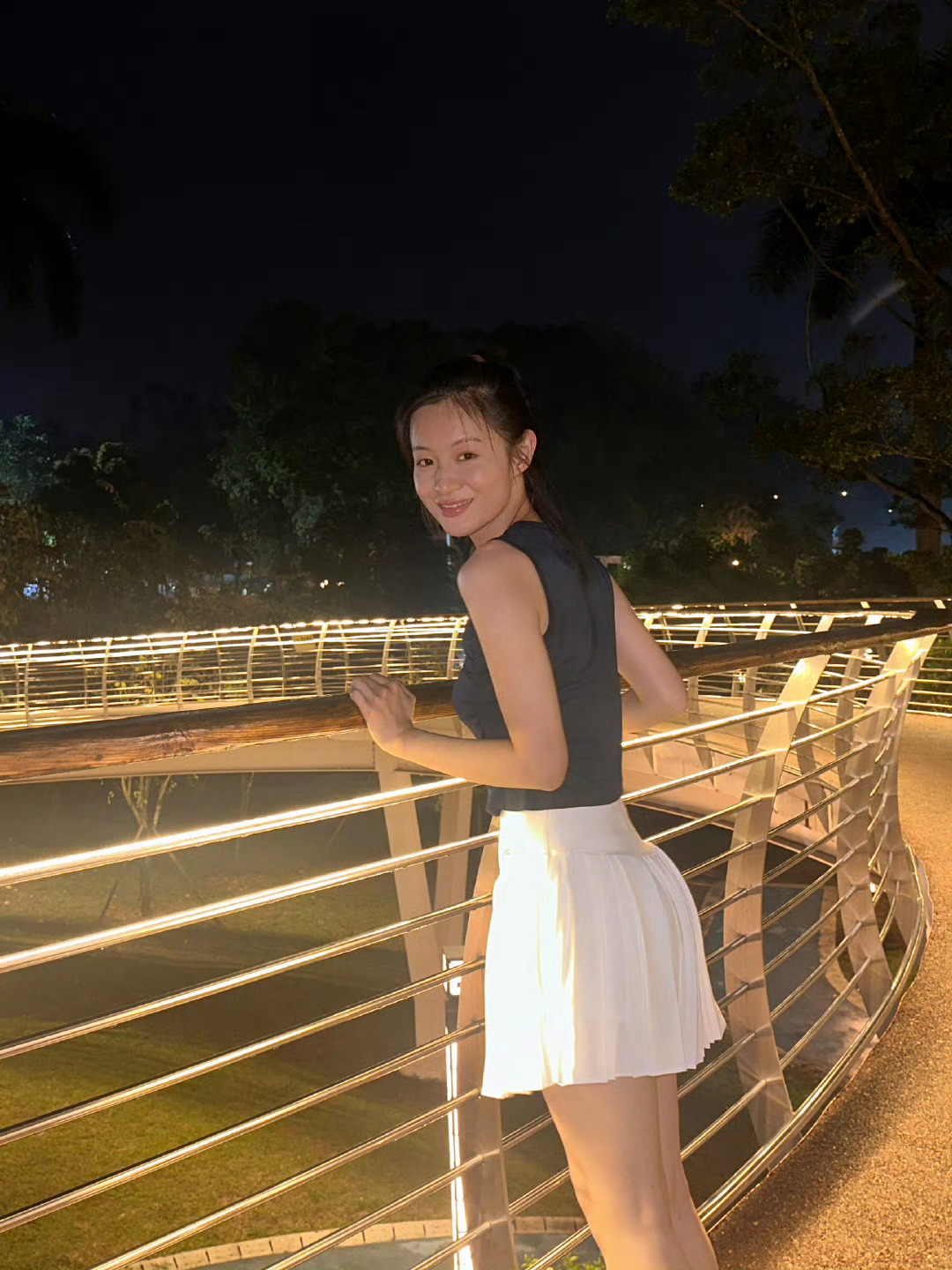 李嘉鑫～～李嘉鑫[超话]李嘉鑫美女 ​​​