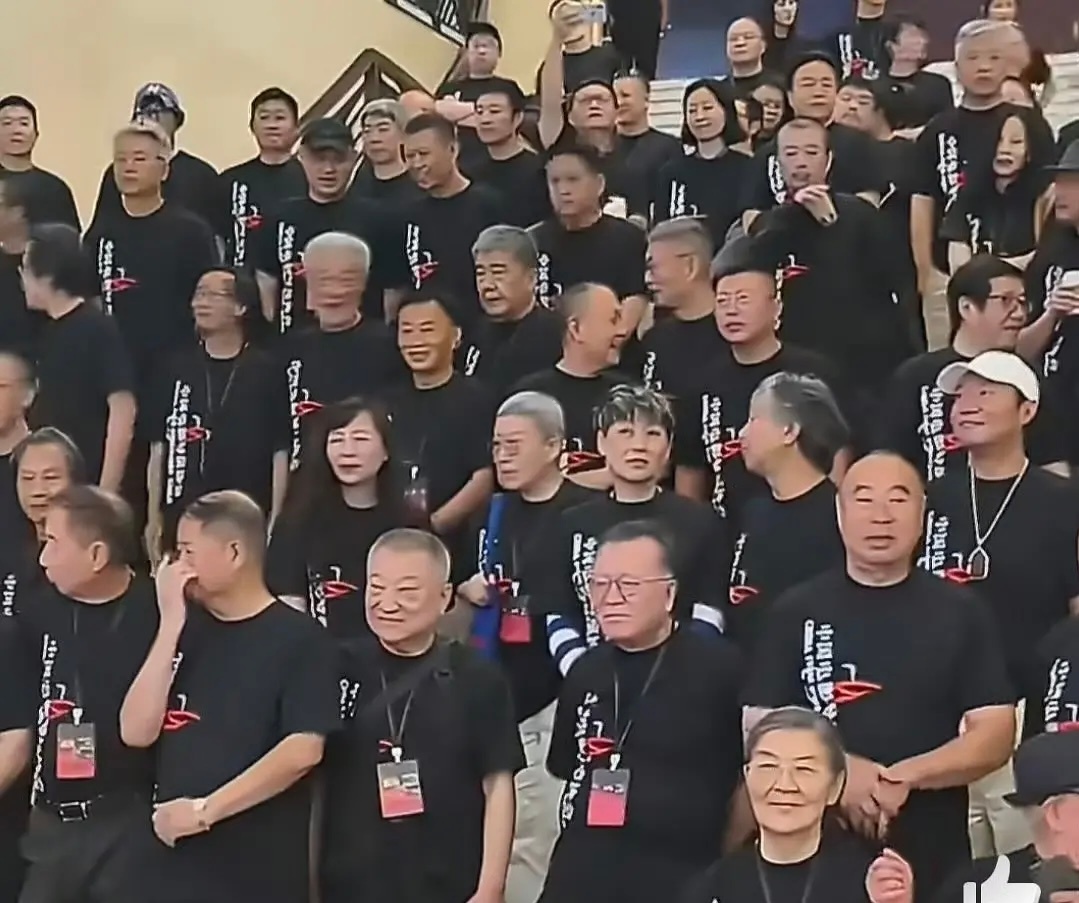 今晚被誉为金鸡奖第一前哨的导协颁奖诸多名导齐聚烟台 