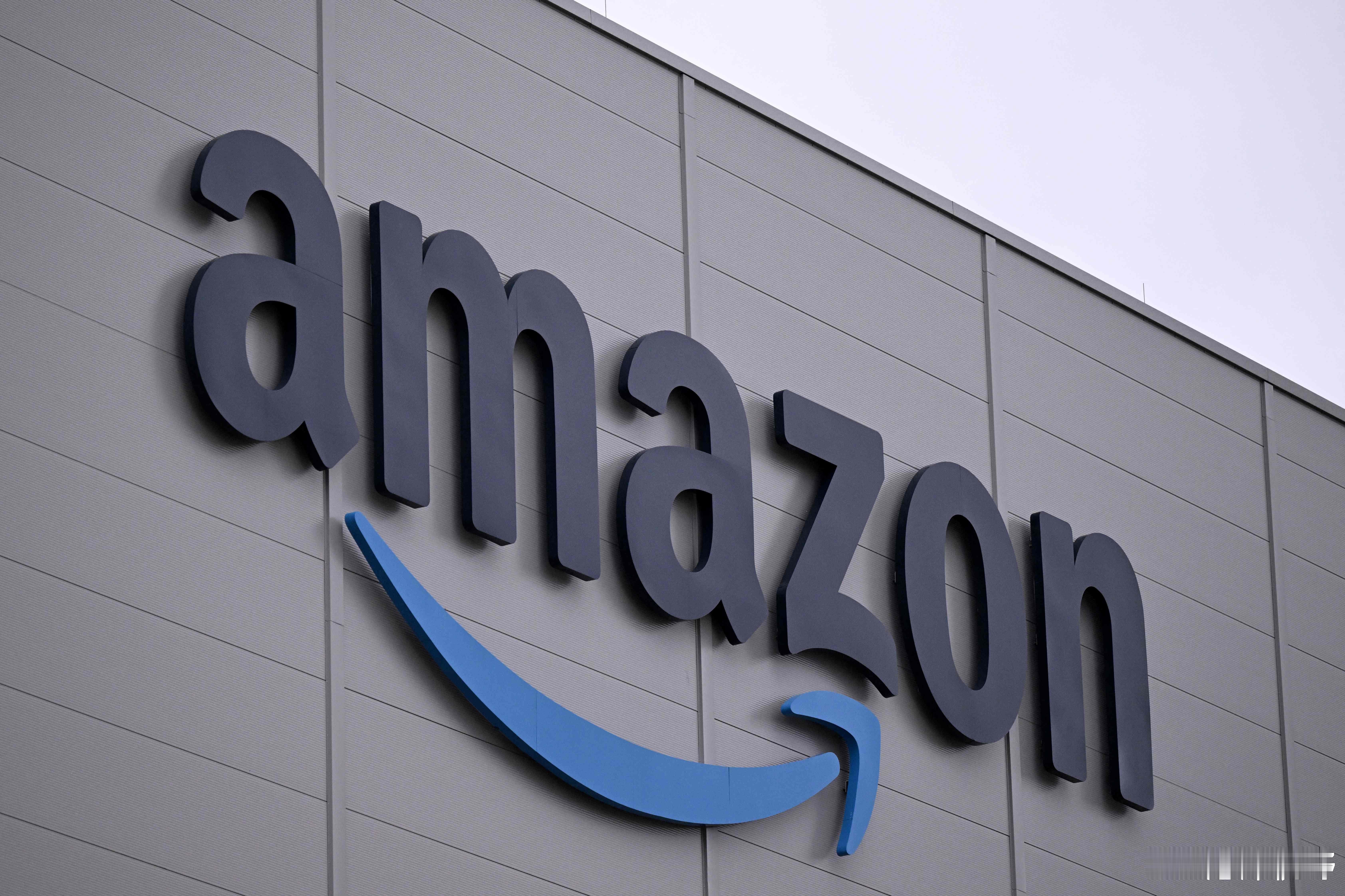 【亚马逊AWS宣布对韩国追加投资超50亿美元】据CNN报道，亚马逊旗下云计算平台