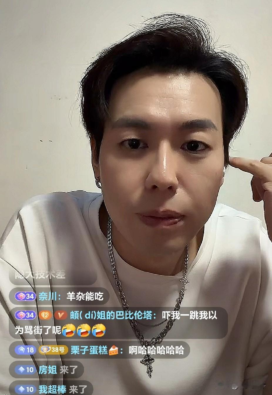 德云十队还没有成立时，网上关于十队队长的人选就开始讨论了，最有竞争能力的除了张九