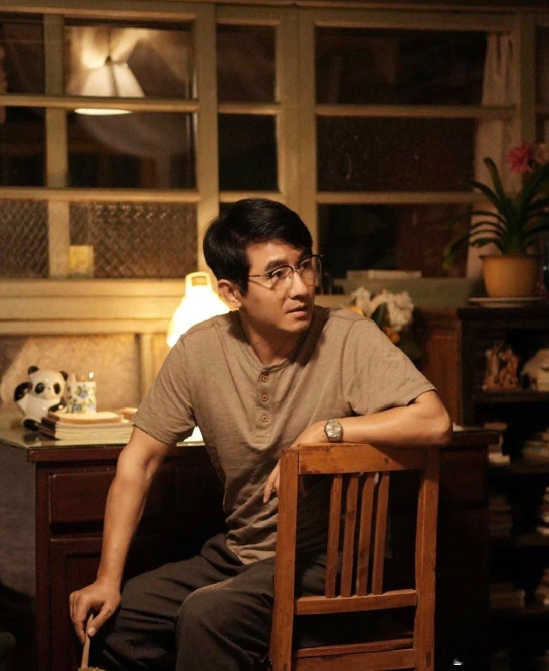 小巷人家打call郭晓东新书  《小巷人家》打call郭晓东新书，真的是感受到了