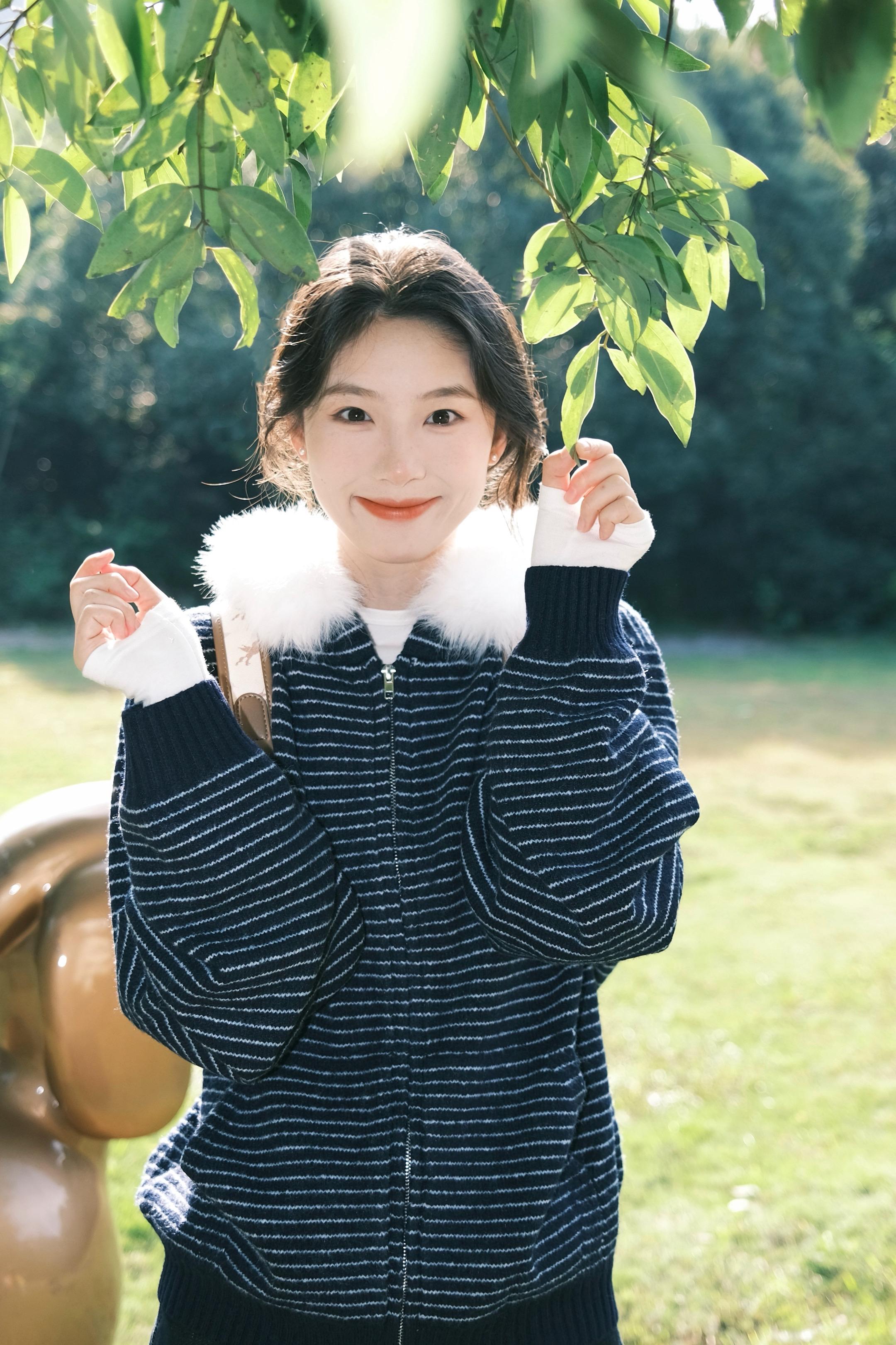 你身上悲伤的味道好呛 或许我们该开一开窗。