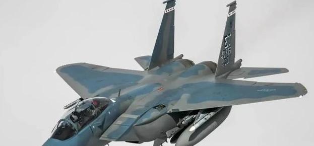 战争一旦爆发，中国3000架飞机根本上不了场？俄专家讲出了真相 西方媒体常称中国