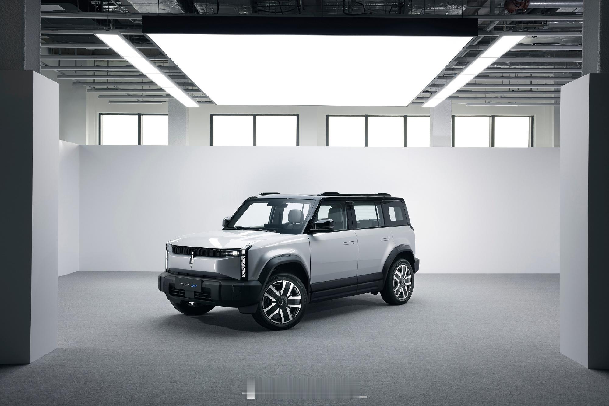 #十多万买电动小卫士选iCAR03#你喜欢方盒子吗？过去一年多时间里，市场上的方