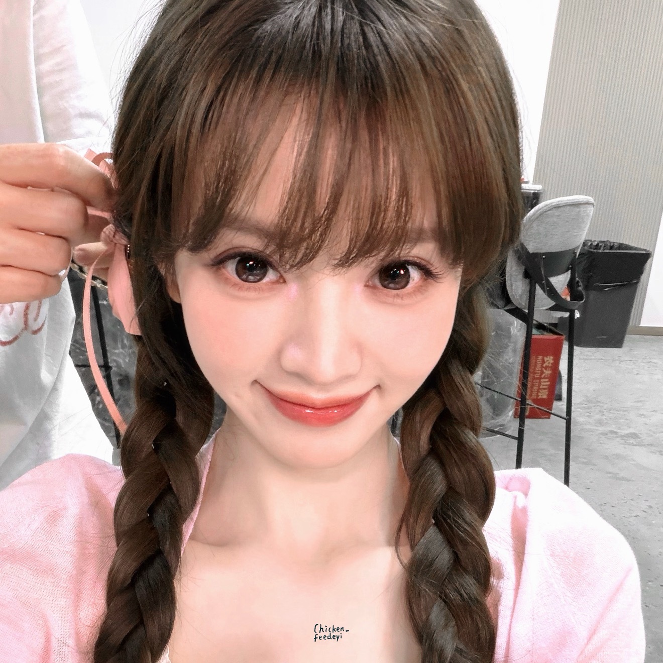 田曦薇猫咪外貌引韩网热议 cr logo【田曦薇】正面看 萌！侧面看 萌！变成小