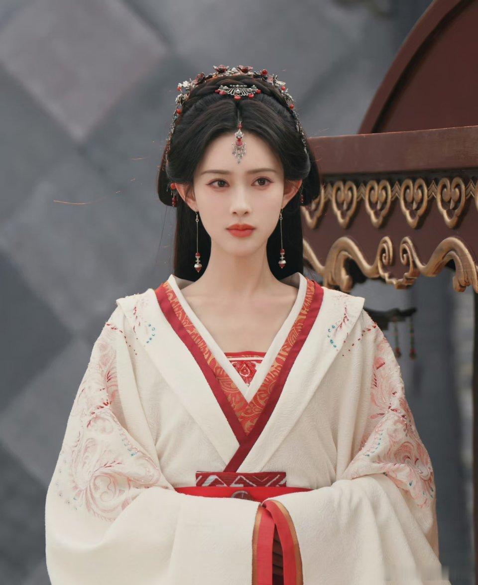 孟子义已经唱走6个音乐老师了桃花坞六季集齐六位不同音乐人轮番上阵教孟子义唱歌，从