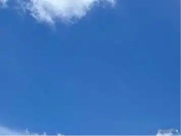 在这个快节奏的世界里，不妨慢下来，用一份善意温暖彼此的心灵￼。 