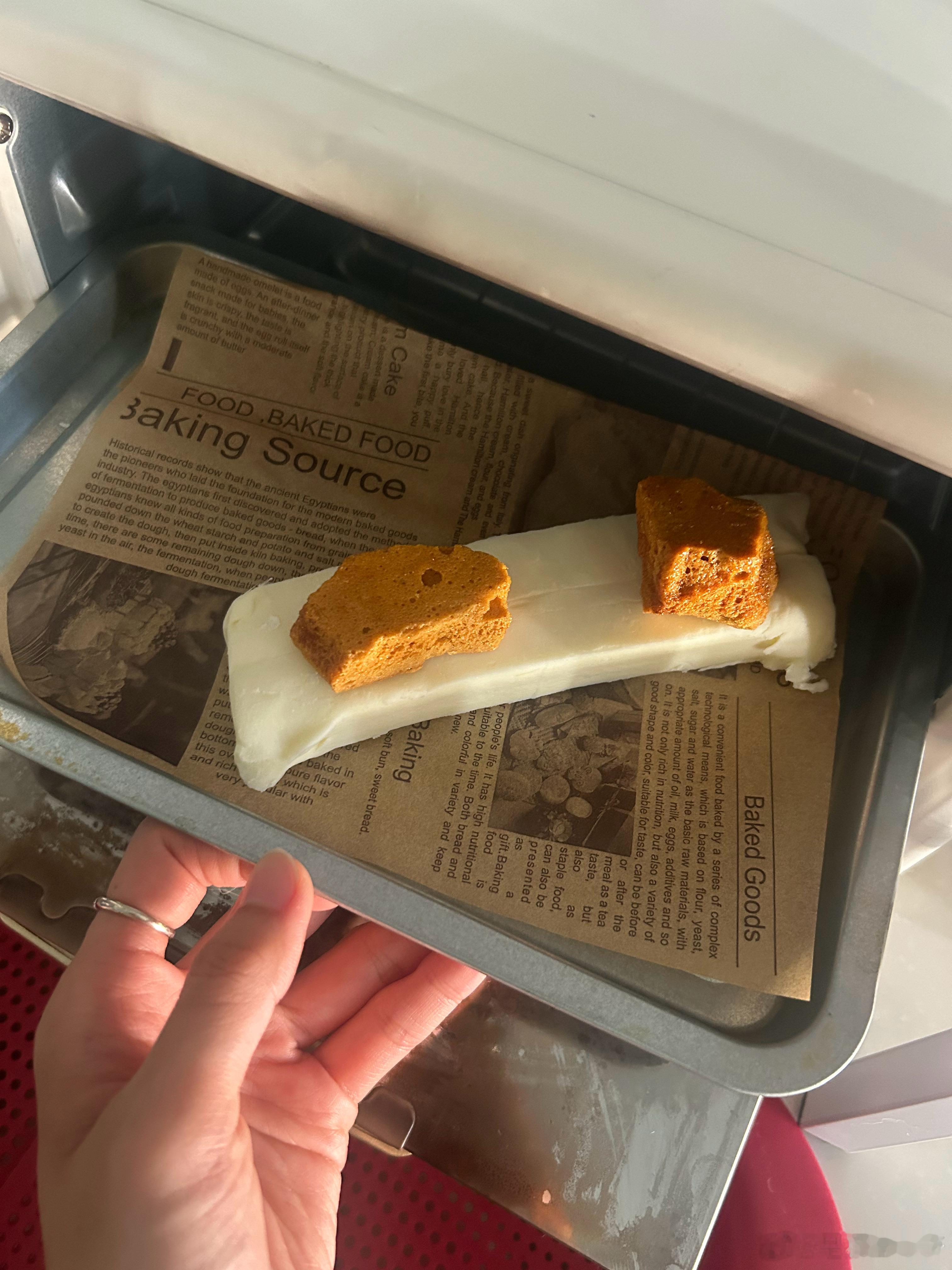 天热就想吃凉的，最近巨爱凉拌皮蛋肠配紫菜拌饭 三亚