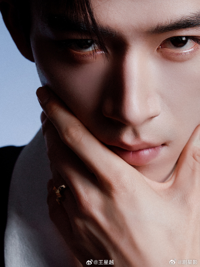 王星越璀璨时刻连载中 王星越璀璨时刻连载中，真的是迷的不要不要的呀，并且这一次脸