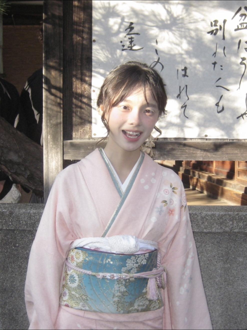 Listen to the girl,she takes on half🍡🍵