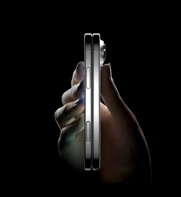 iPhoneFold再曝渲染图 iPhone Fold 基本没悬念了 就剩售价、