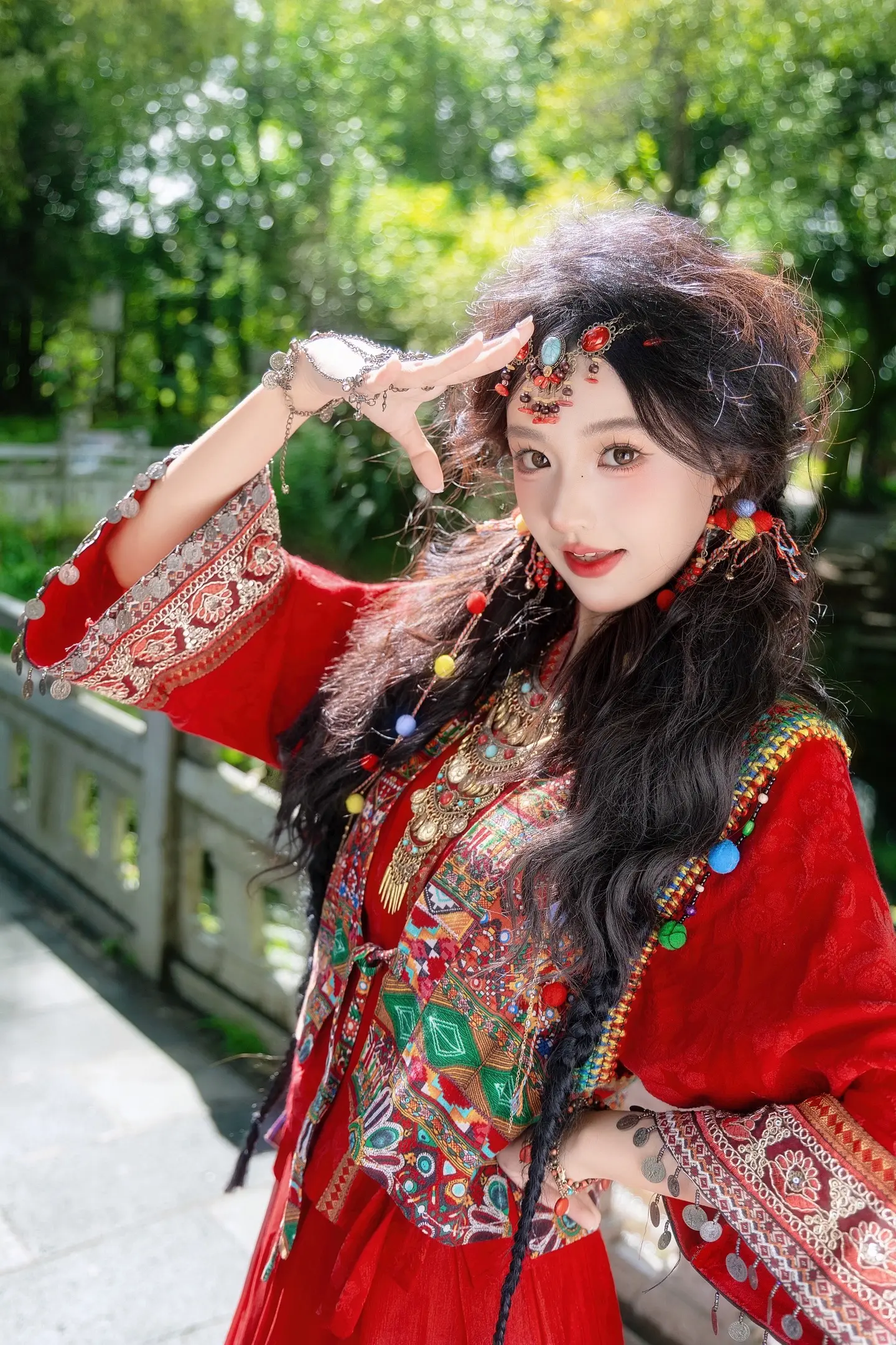 苗疆小公主要出山啦❗️村支书说 这次不可以下蛊 第一次尝试民族风一定要...