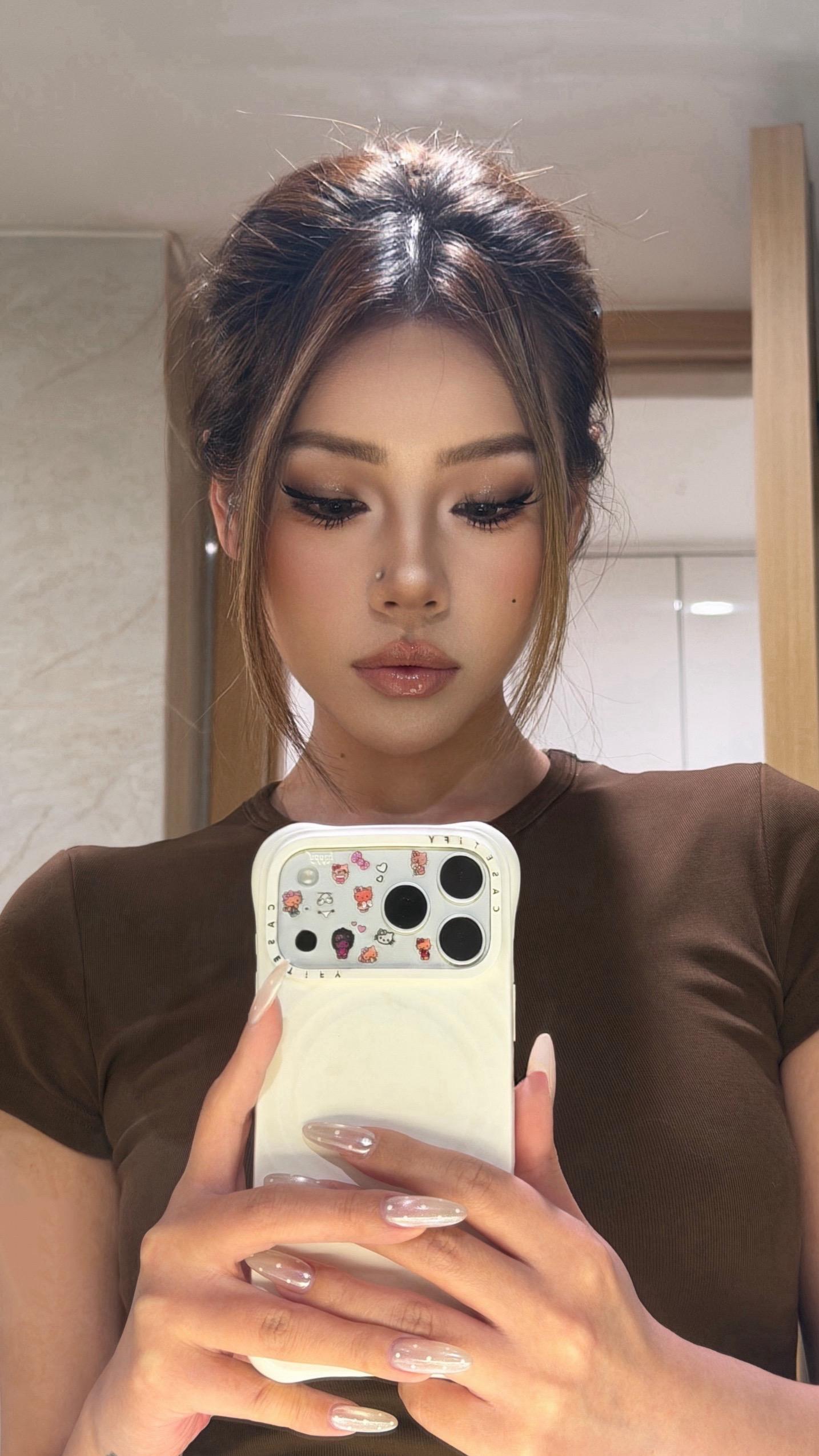 轻欧美 亚裔辣妹妆