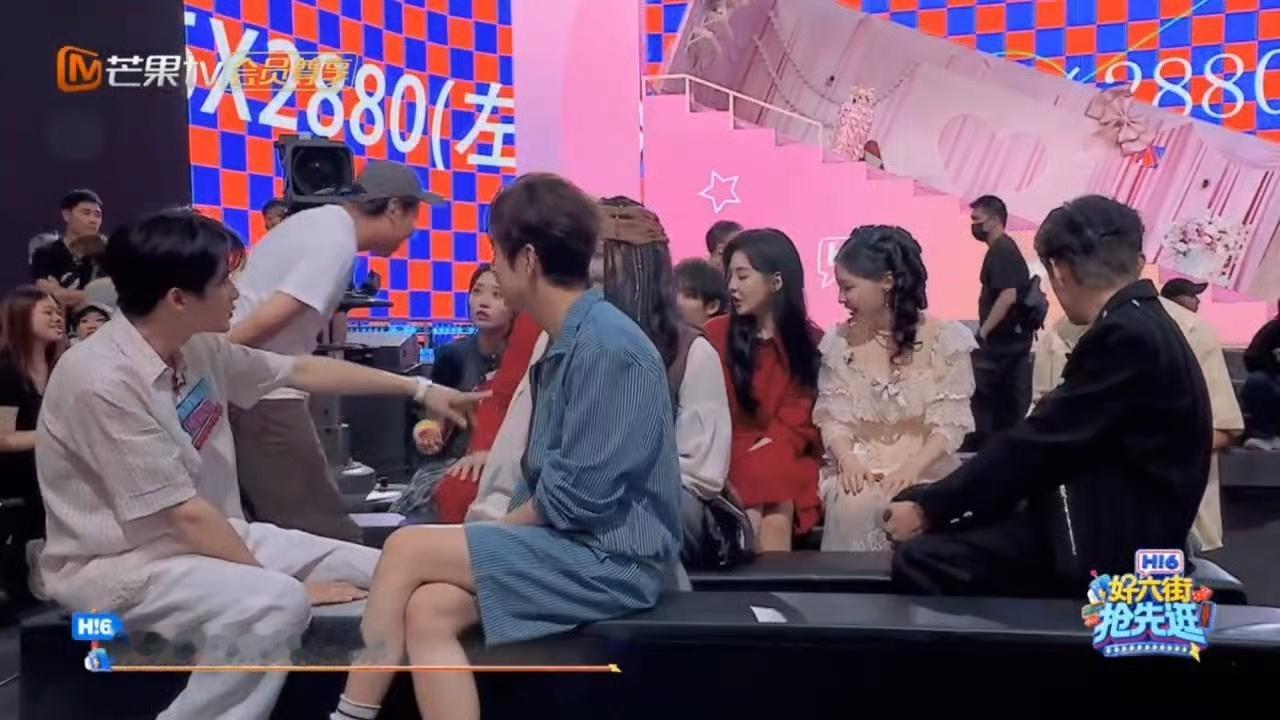 檀健次你也有脸盲的时候檀健次面对面都没认出颜安 大型认人翻车现场来了，檀健次近距