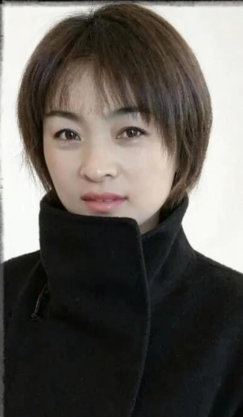 我一直以来都认为善良，能换来善良，当你的善良，得不到尊重，那你就让善良长满刺，人