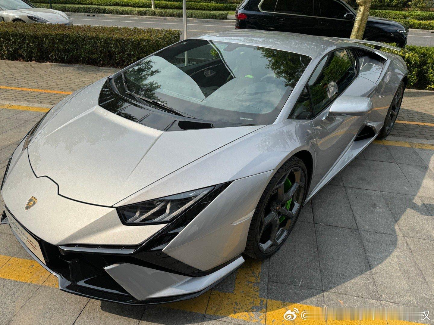小改款很棒的一台车 ​​​