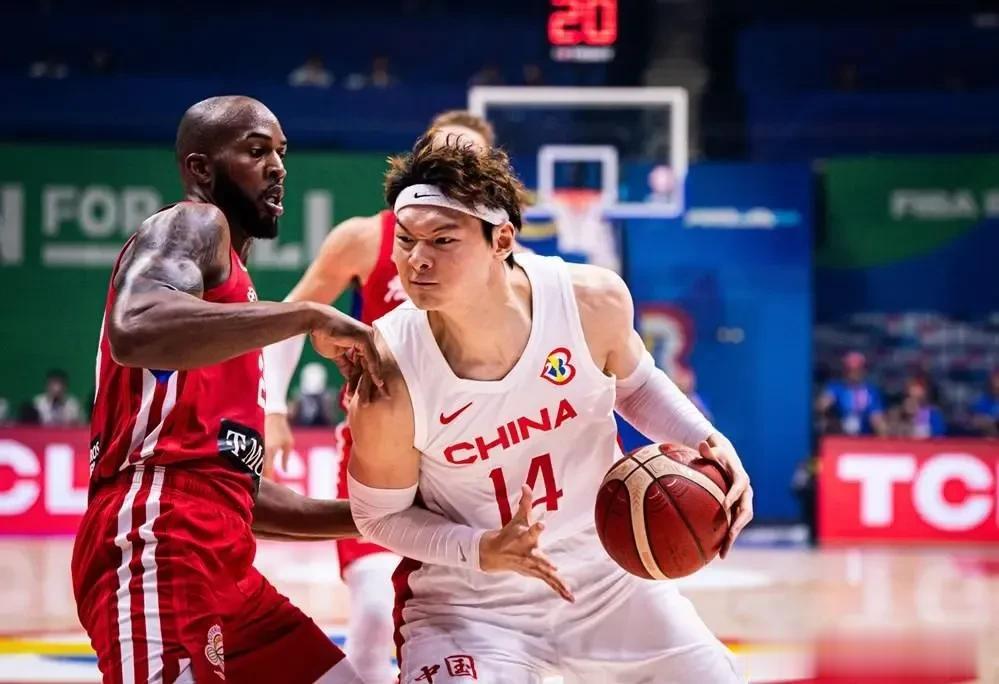 随着8月30号夜晚的到来，中国篮球爆出2个惊天噩耗！

1，中国男篮89:107