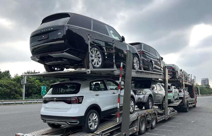 原来我们批发车，几乎全是都是油车，现在慢慢电车也越来越多了！