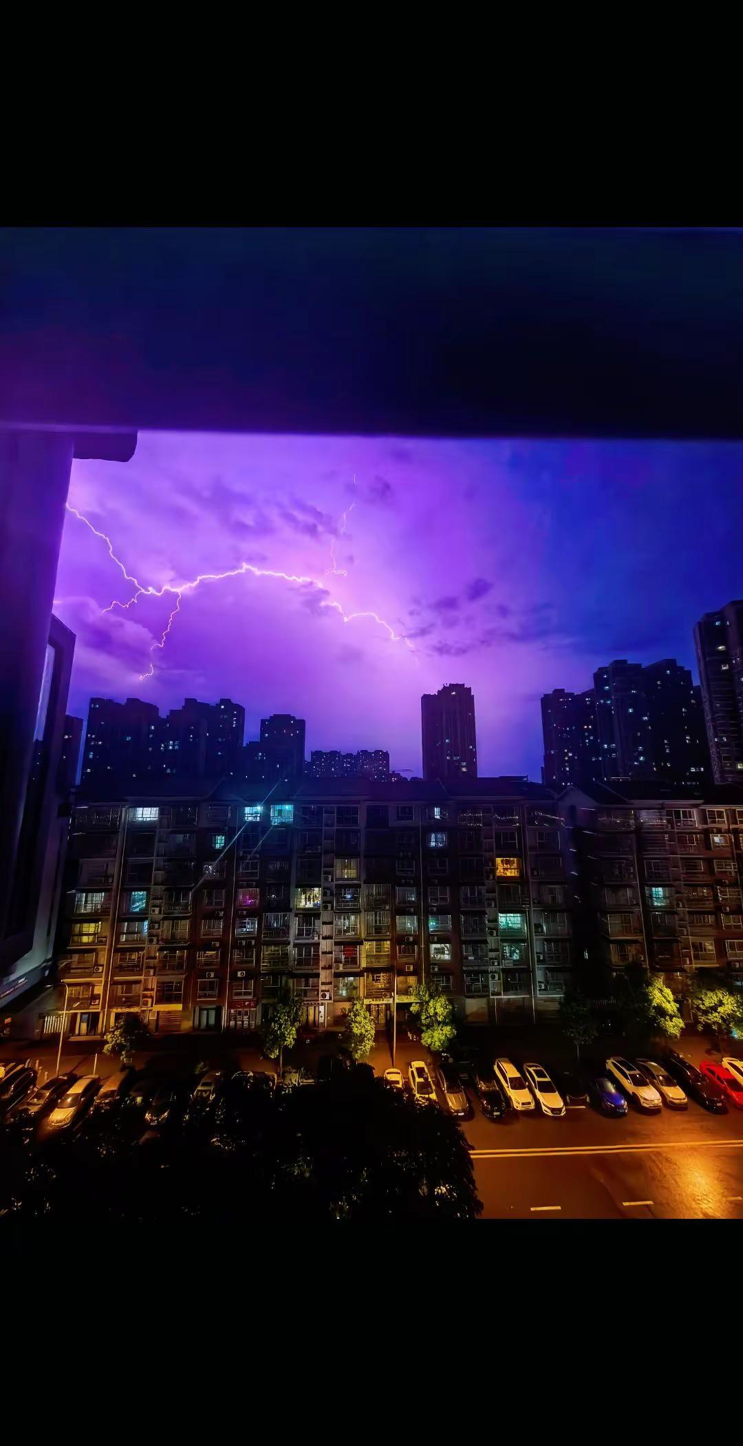 你问我对你是什么感觉，你去看歌名就知道了。 玩法合伙人计划 情绪音乐玩法新风向 