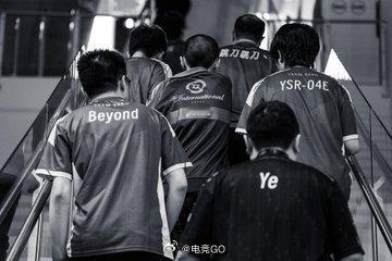Team Zero 0:2 负于 1W离席Ti13#DOTA2[超话]# ​​​