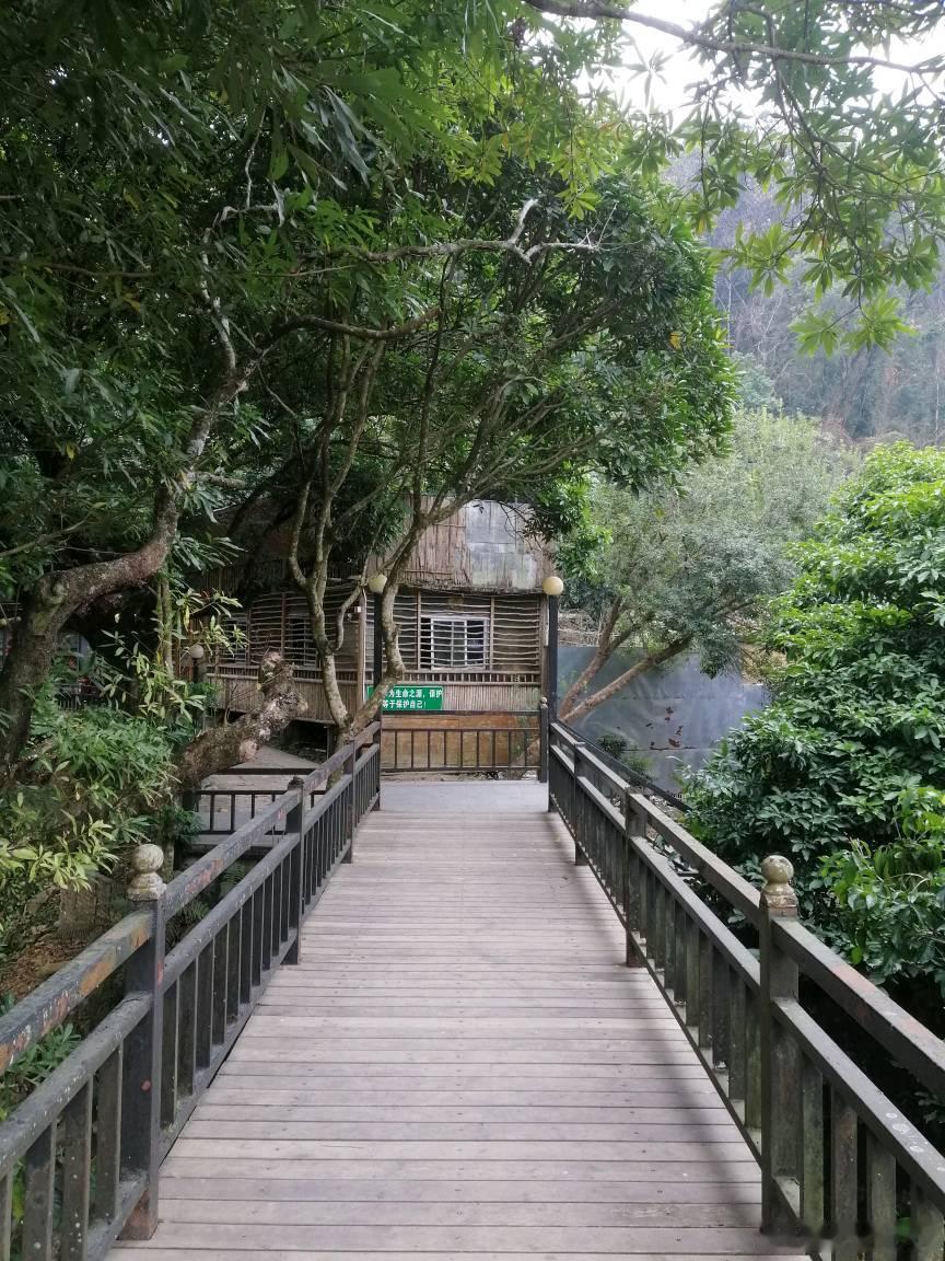 寻幽金桔村记·默斋主人原创骈赋山水记题跋联深山藏尽三夏绿幽涧涤空半世尘涤尘寻幽岁