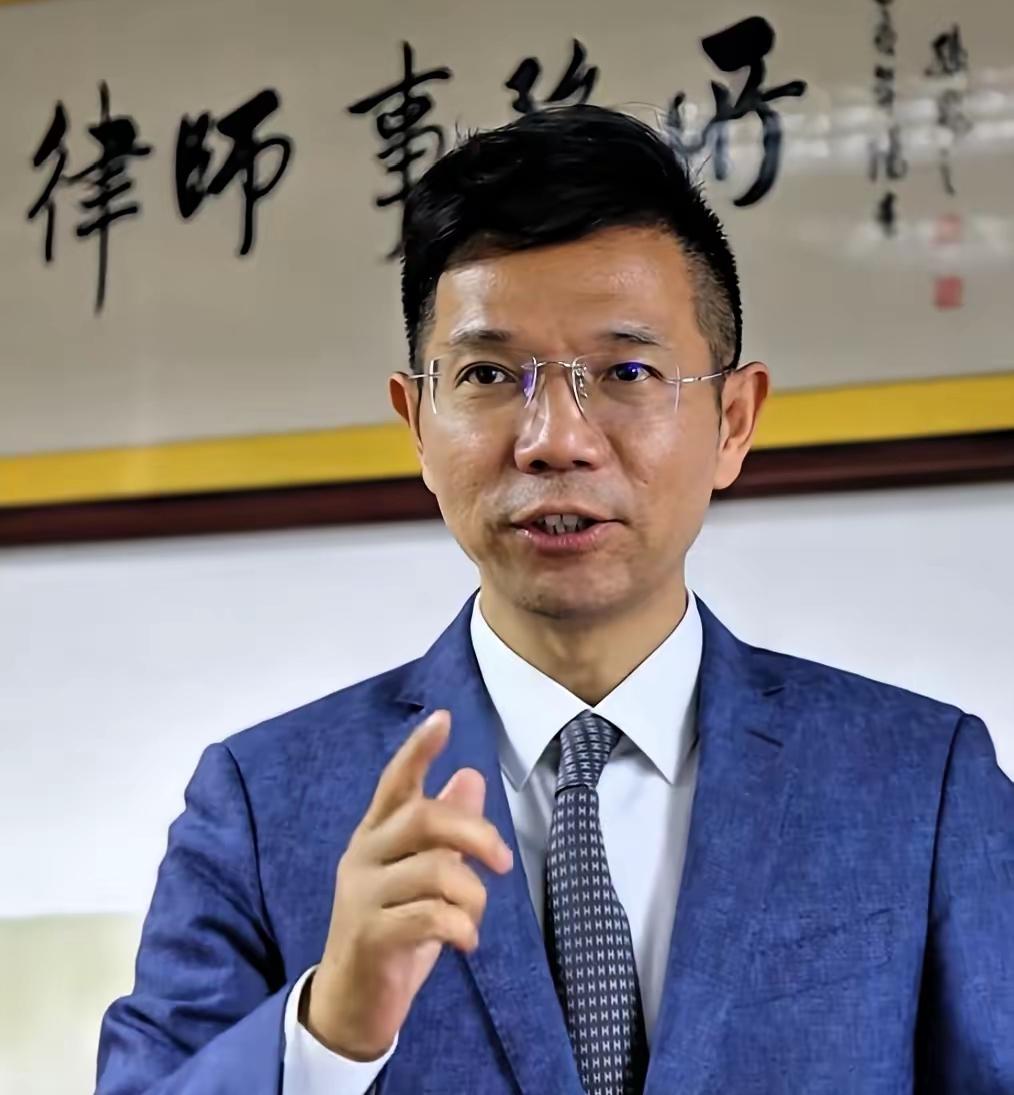 人.渣不分男女，
废.物不分年龄。
不管时代和环境如何的不同，
永远记住，
只要