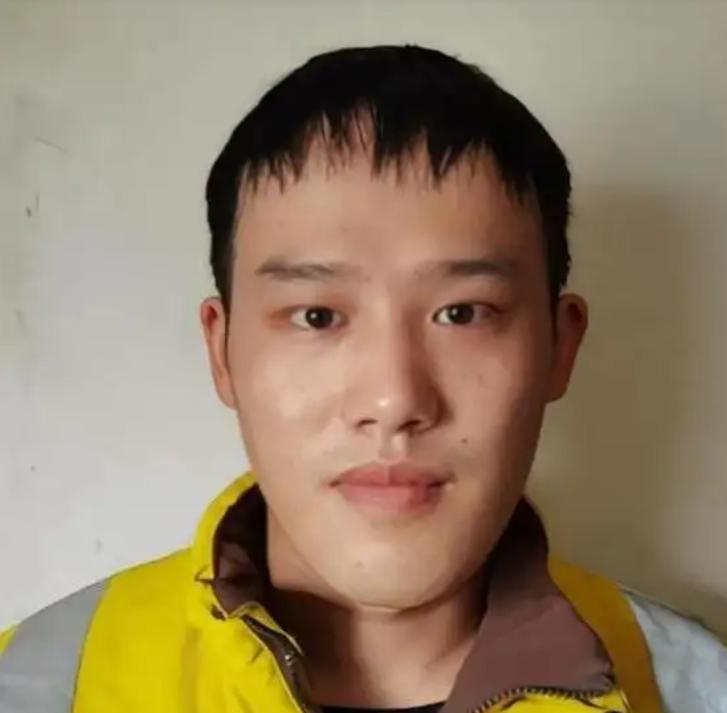 2018年杭州，21岁外卖员叶阳辉接到了一单特殊的配送。订单备注寥寥，仅留六字：