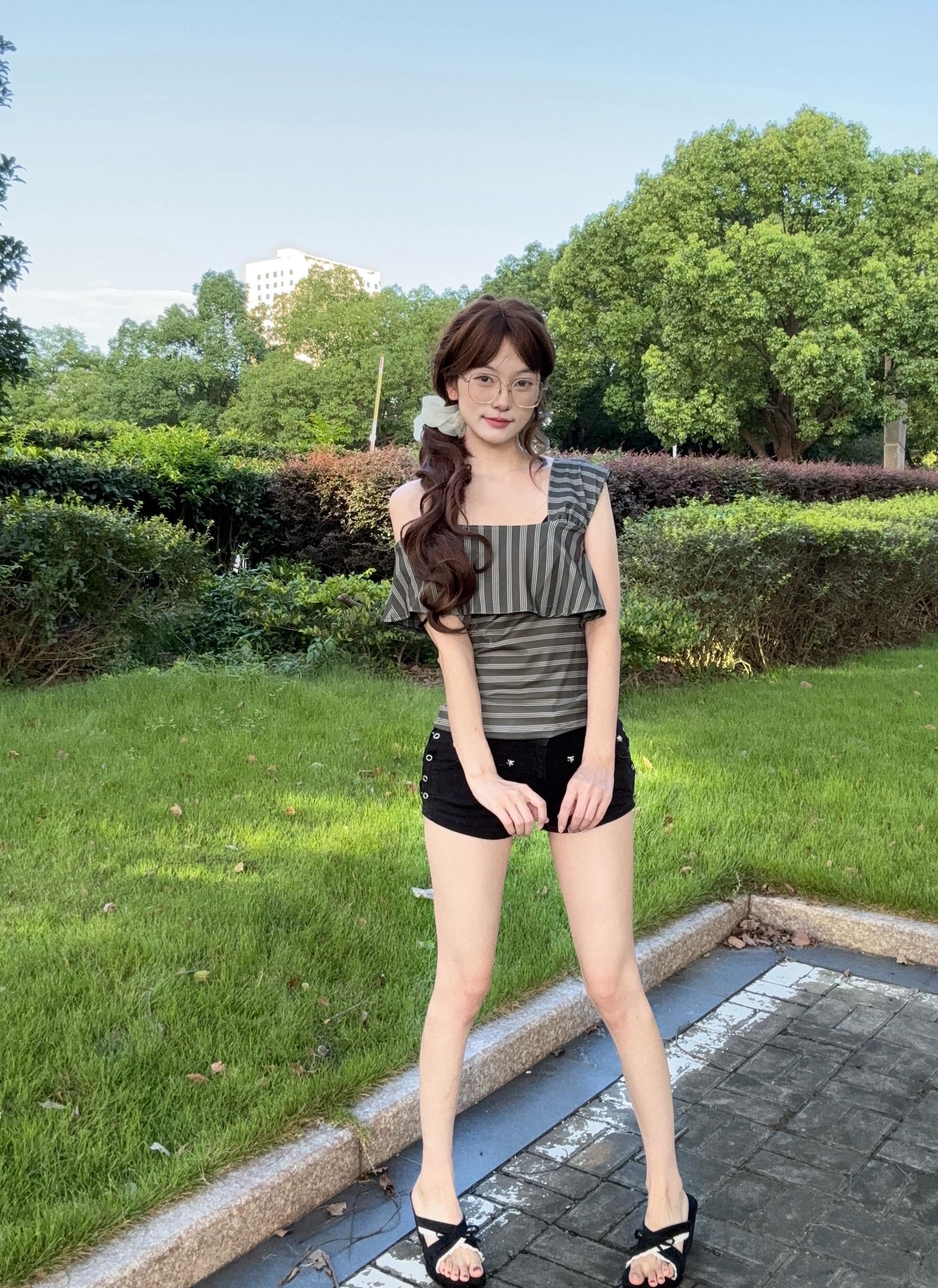 你和她的聊天记录我看了你很会聊 是我 我也选你~