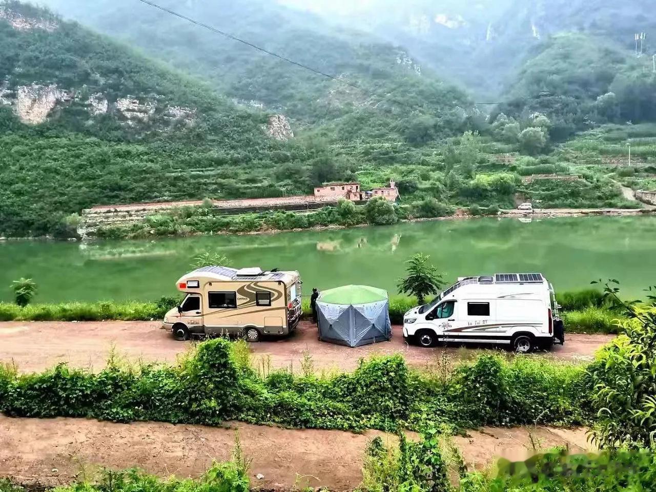 #退休自驾游选什么车#退休，标志着“解放”！放下一切事物开启“童年回忆的时光！自