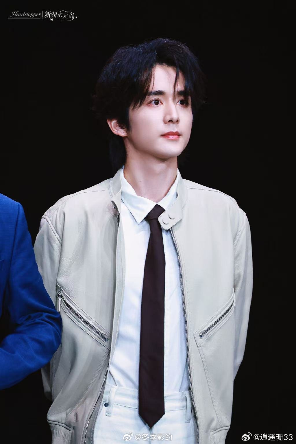 张新成6年前回复网友的私信 看到张新成回复网友私信直接泪目，一句累是人生常态坚持