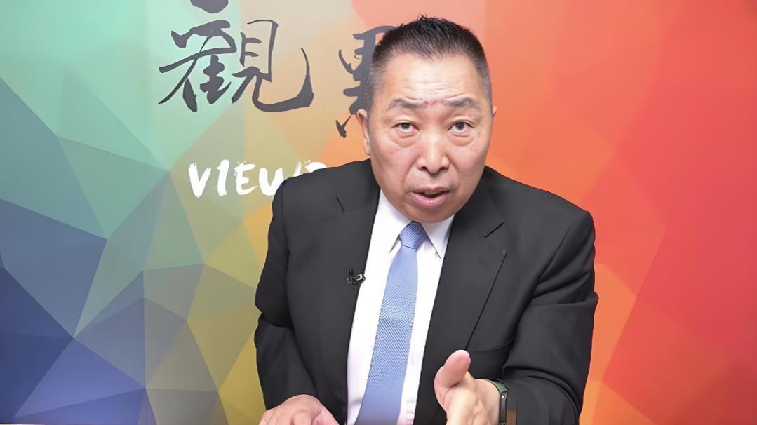 唐湘龙三问国民党，对国民党当头棒喝。
第一问：凭什么要求大陆一定要和平统一台湾？