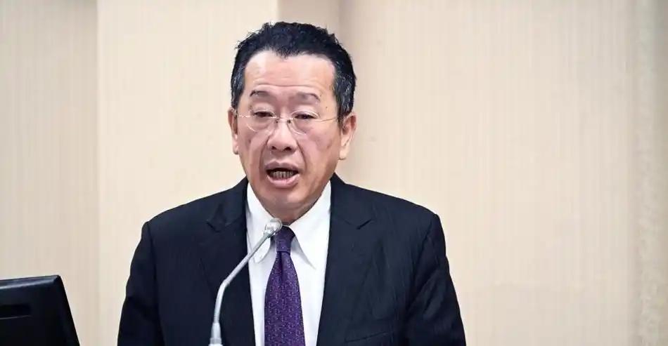 6月24日，台湾地区“防务部门负责人”顾立雄受访时称：中国大陆发动攻击的预警时间