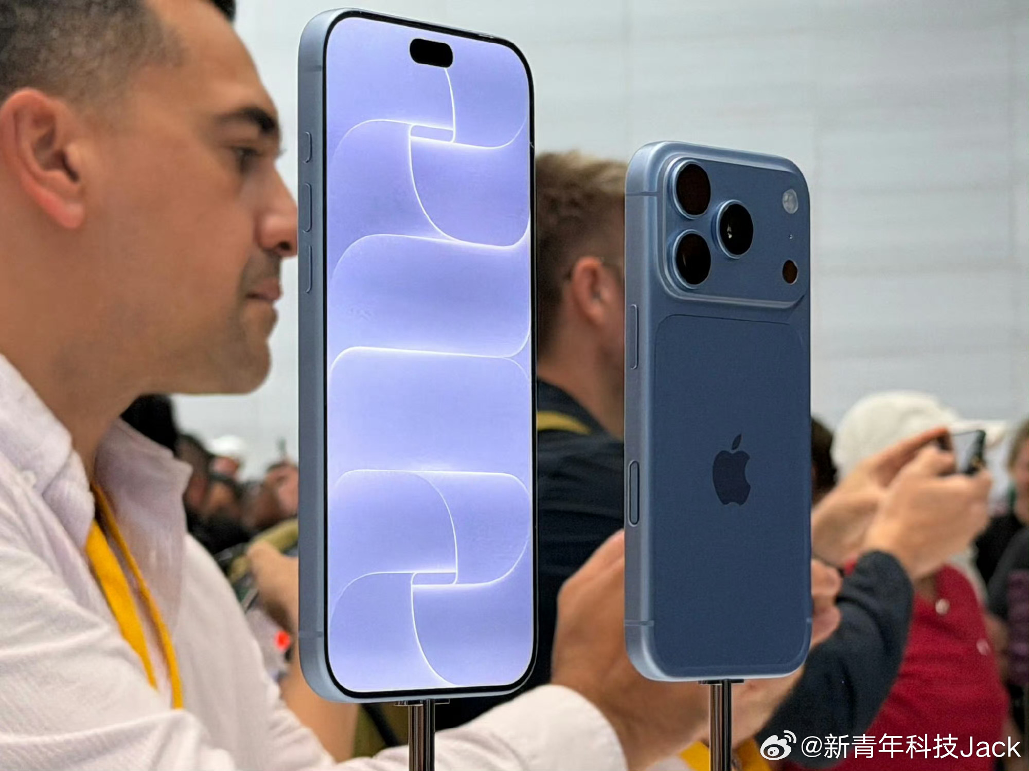 iPhone18Pro 饥饿营销倒也不至于给苹果扣这个帽子，真正的饥饿营销是你根