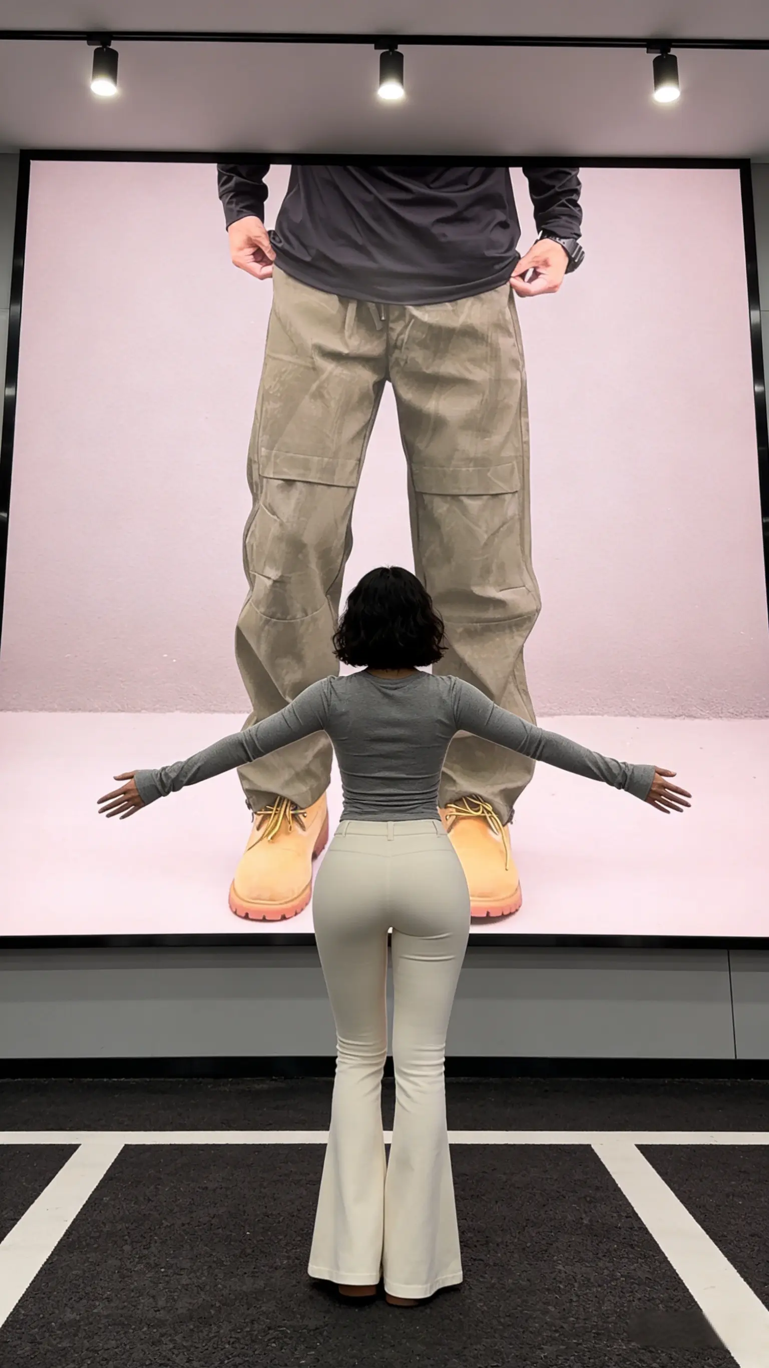 活着就好——哪怕不开心、不圆满，简单活着就够。 长相普通就普通活，能力...