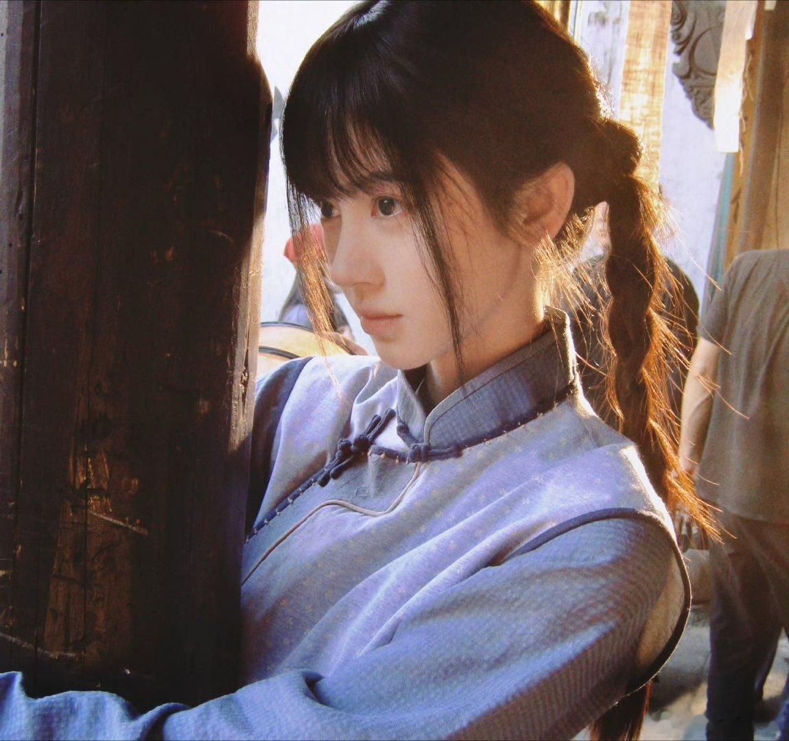 jjy鞠婧祎万花世界 jjy鞠婧祎苏绿夏 “怀着爱意  带着虔诚  保持温柔  