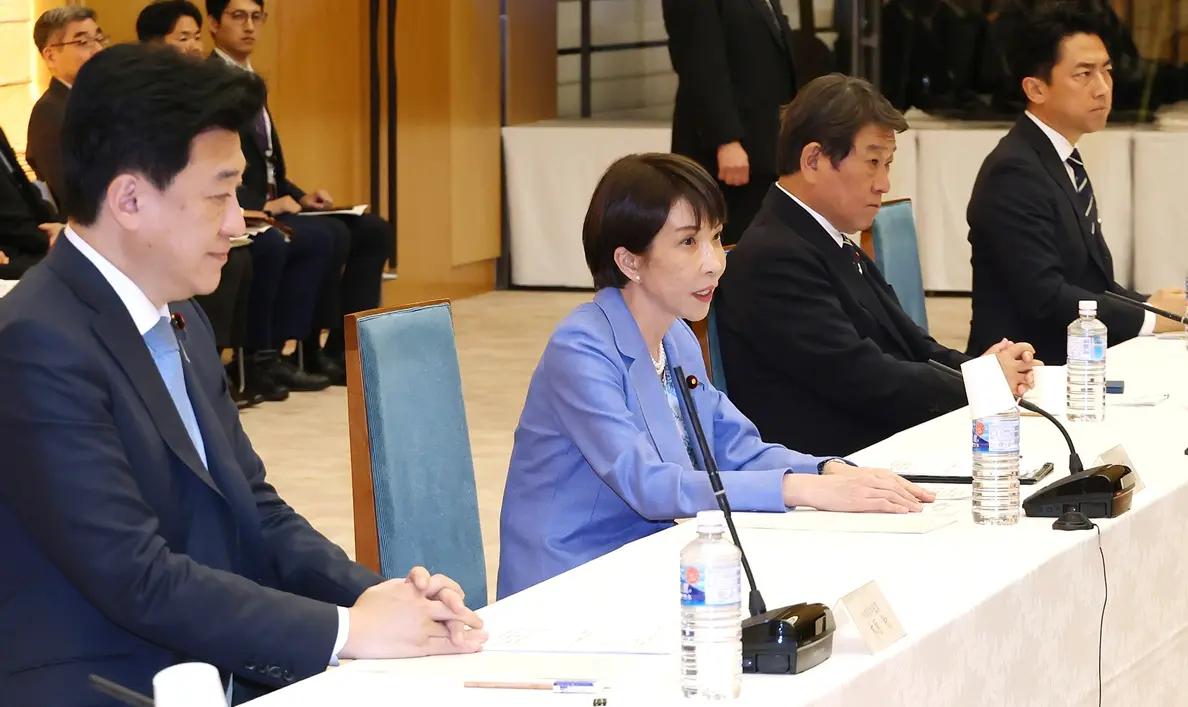 我想问问日本交钱了没，如果交钱了回不会被特朗普制裁
4月29日，日本首相高市早苗