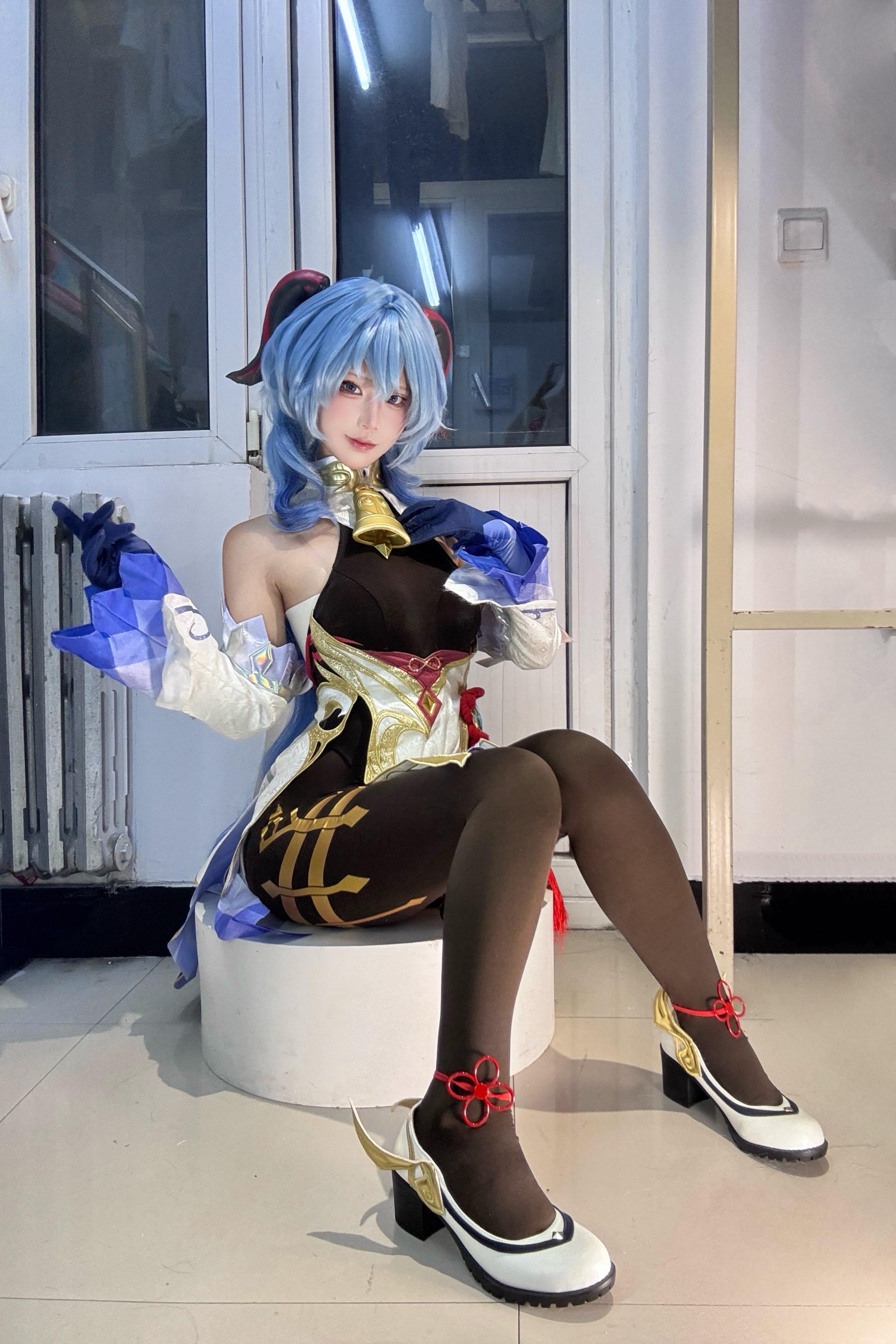 不…不要摸甘雨的角。