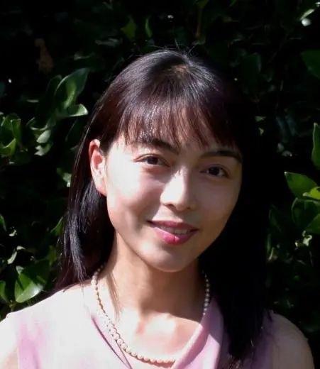 她三次落选中国院士！

她在95岁高龄，当选美国科学院外籍院士！
她用一颗青蒿撼