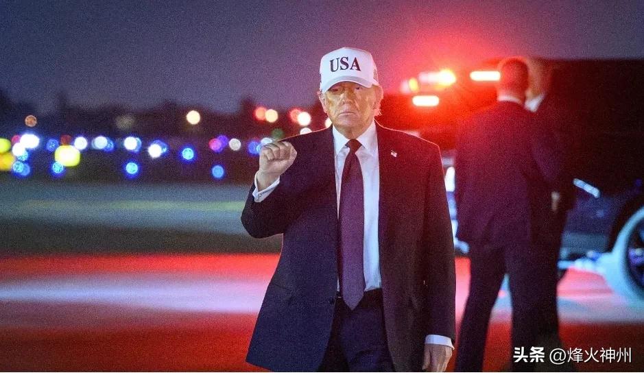 在对伊朗进行军事袭击后，特朗普在海湖庄园接受Axios五分钟电话采访时说："我可