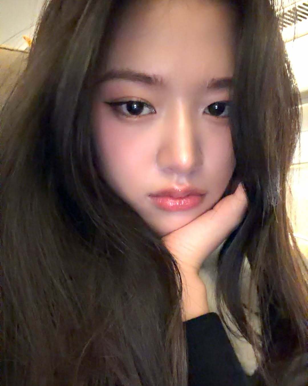 安宥真自拍照，好美