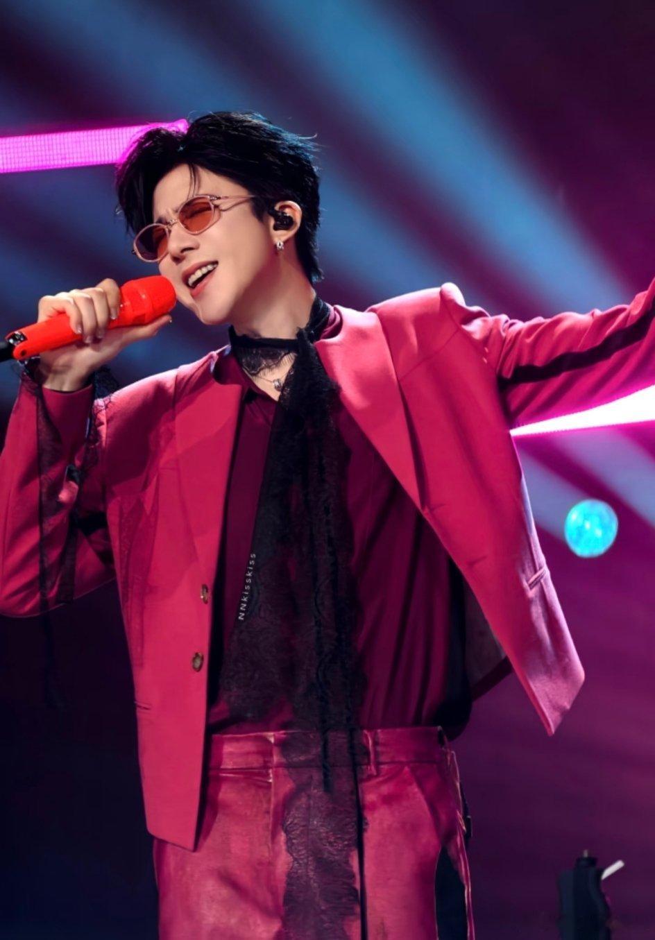 刘宇宁各包场1000座，超大气！就是这么敞亮！赫丽摸金宇好大哥，地球团主心骨超靠