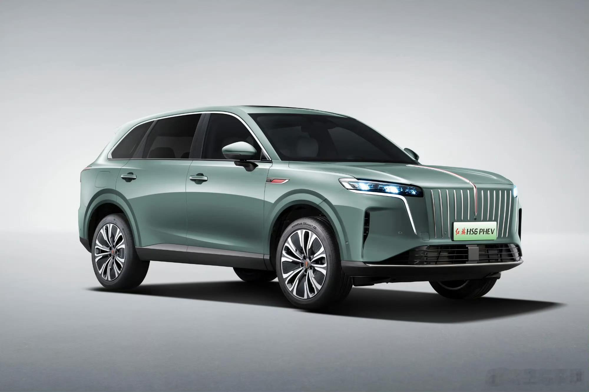 这段时间开红旗HS6 PHEV，冬天长途、日常家用都越开越顺手。冬季纯电续航缩水