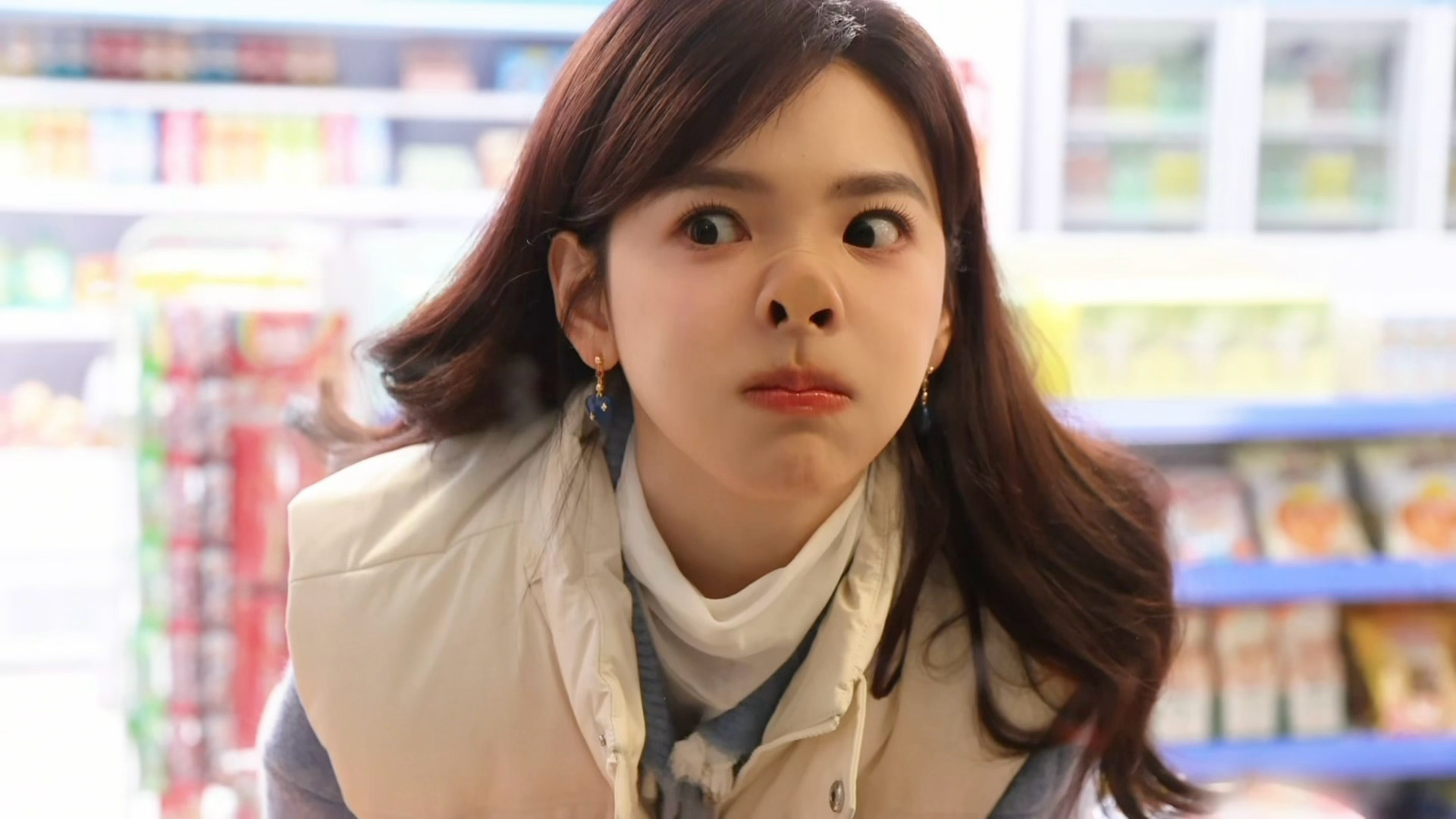 这个章若楠 萌猪一枚吧