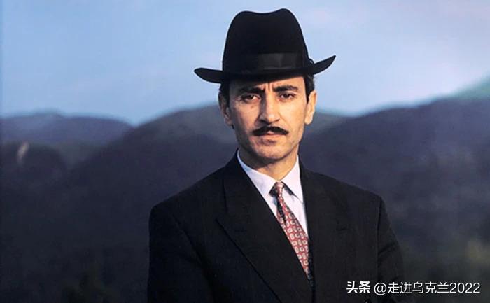 最早预判俄罗斯将入侵乌克兰的人



他曾寓言式地告诉世人：“当乌克兰的太阳升起