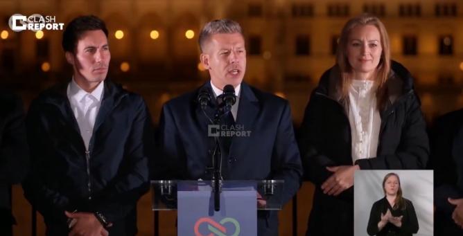 匈牙利新当选总理彼得·马扎尔今天发表胜选演讲时说：“我们将重振维谢格拉德集团（V