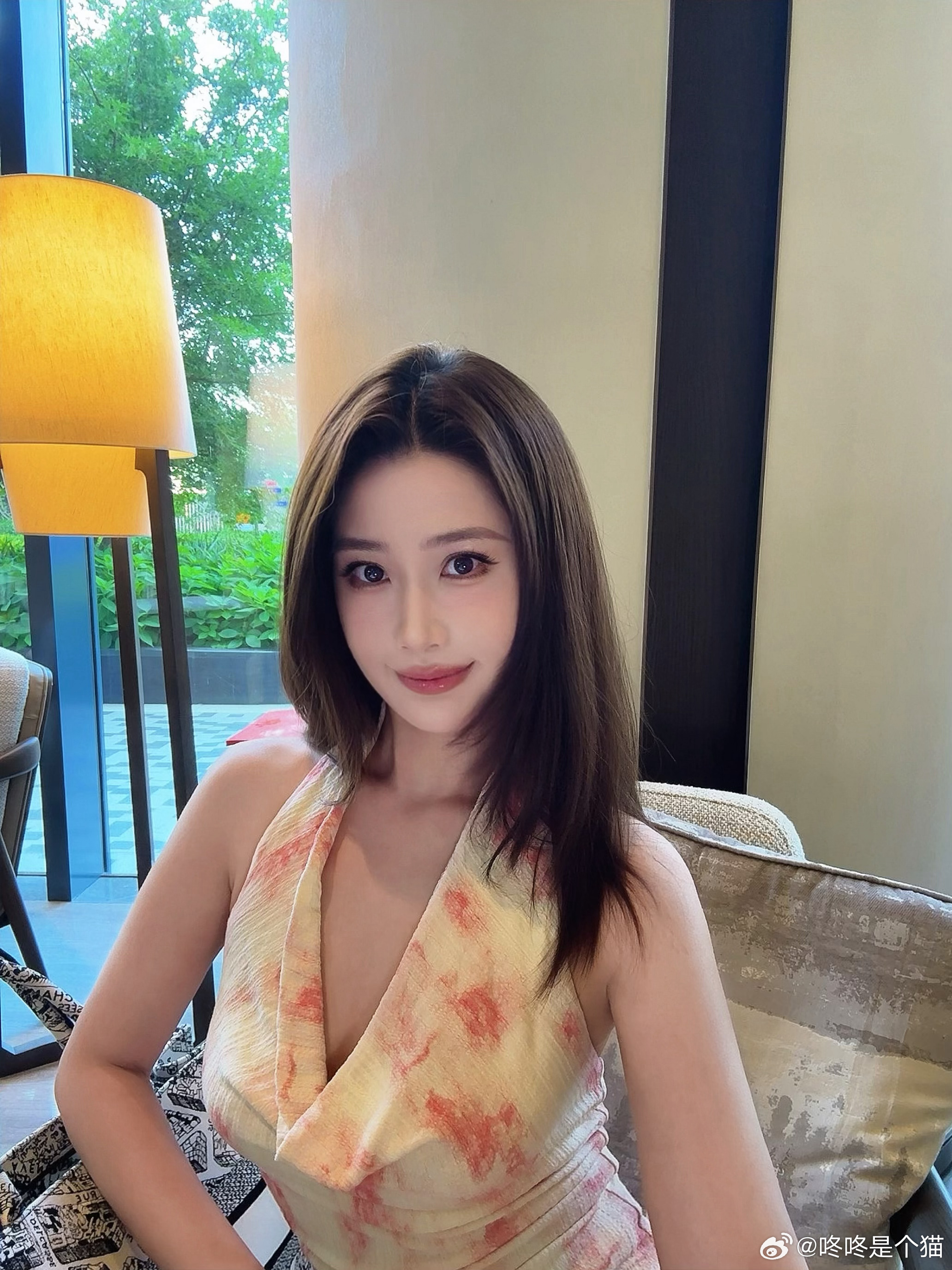 感冒的朋友们好些了吗[泪]我现在进入到了水泥封鼻，羽毛粘嗓的阶段，应该是快好了吧